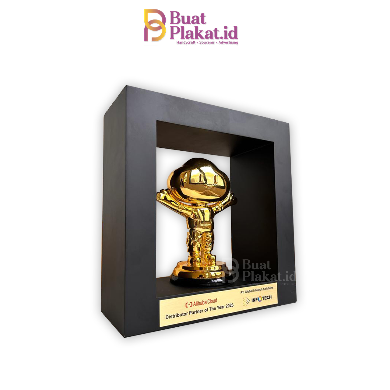 Trophy Timah Alibaba Cloud Distributor Partner Of The Year 2023